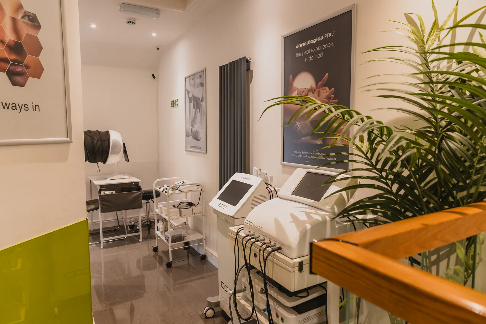 Professional treatment room and equipment at The Beauty Factory